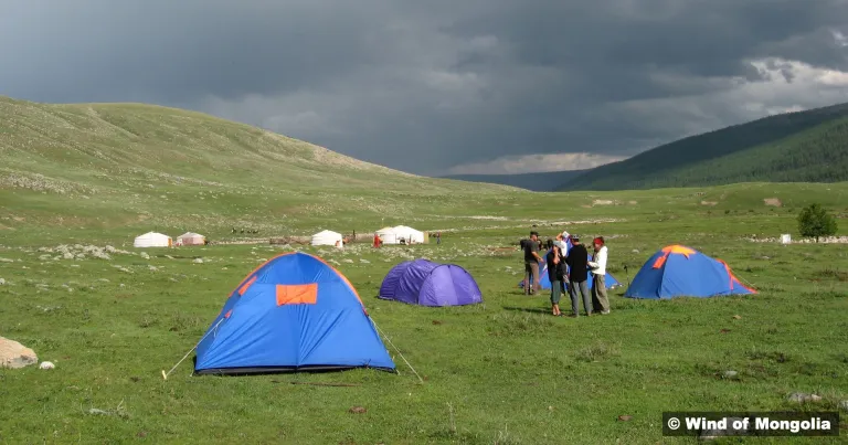 Steppes et montagnes de Mongolie
