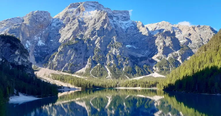 DOLOMITES le reflet des géants