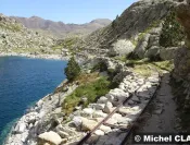 L'itinéraire emprunte une portion de voie ferrée pour rejoindre le refuge de la Colomina.